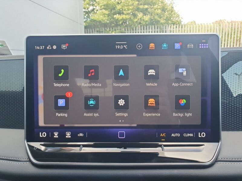 More views of Volkswagen Tiguan