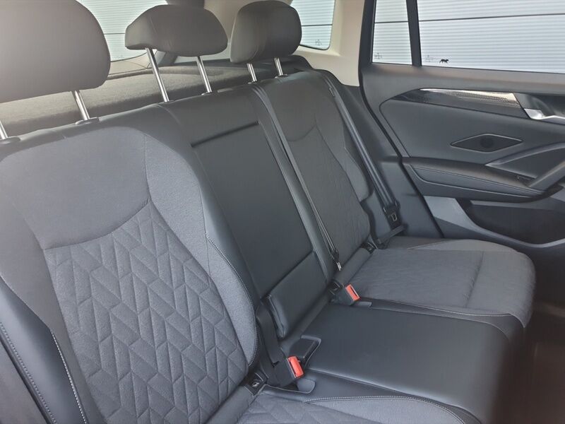 More views of Volkswagen Tiguan