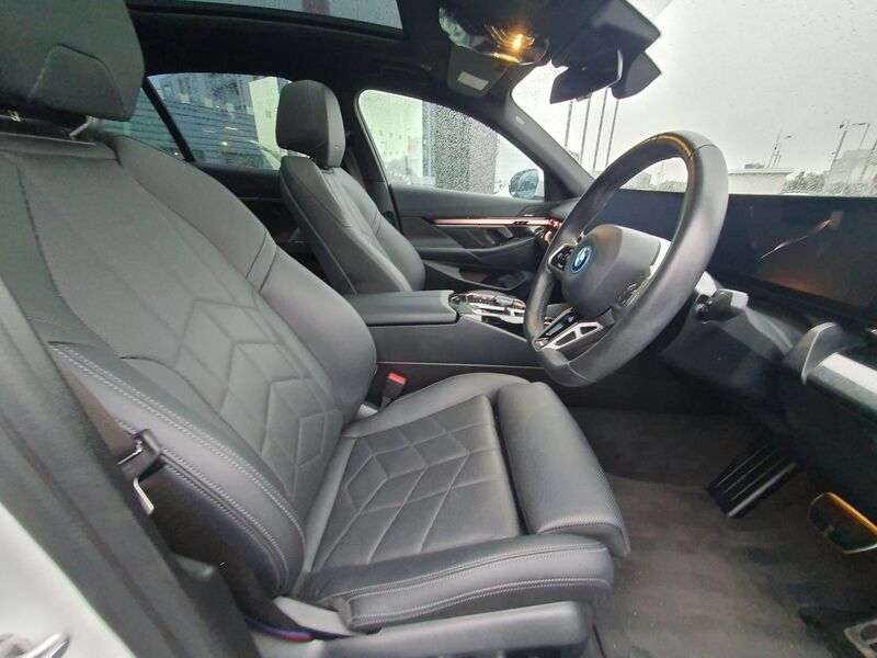 More views of BMW 5-Series