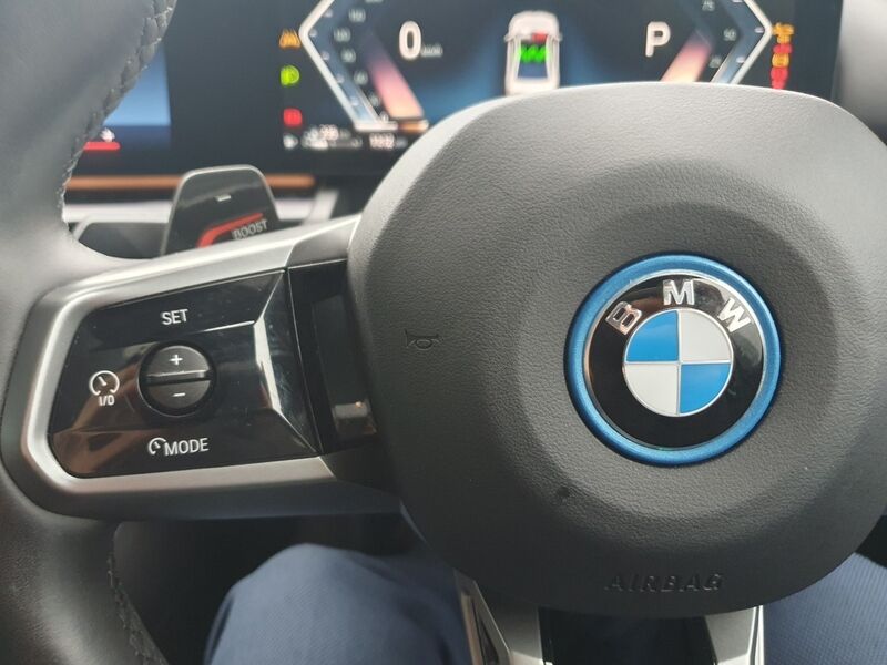 More views of BMW 5-Series