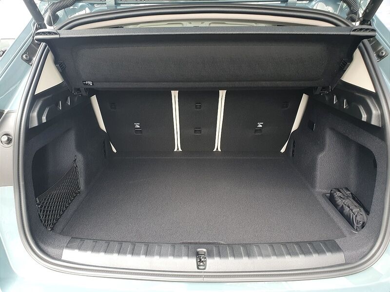 More views of BMW X1