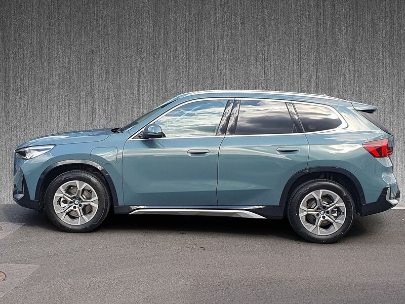 More views of BMW X1