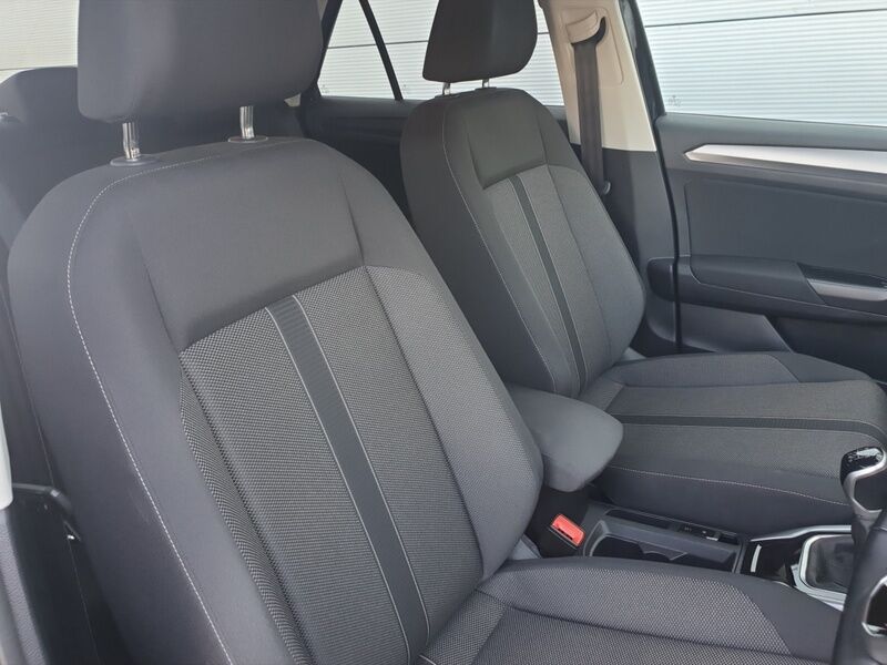 More views of Volkswagen T-Roc