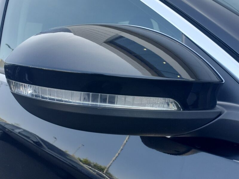 More views of Volkswagen T-Roc