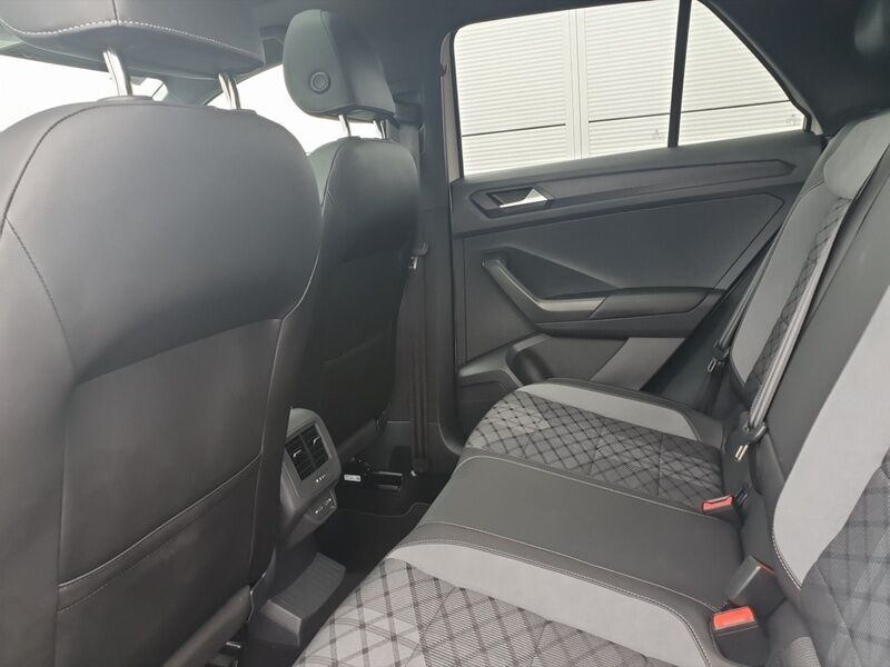 More views of Volkswagen T-Roc