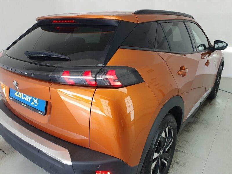 More views of Peugeot 2008