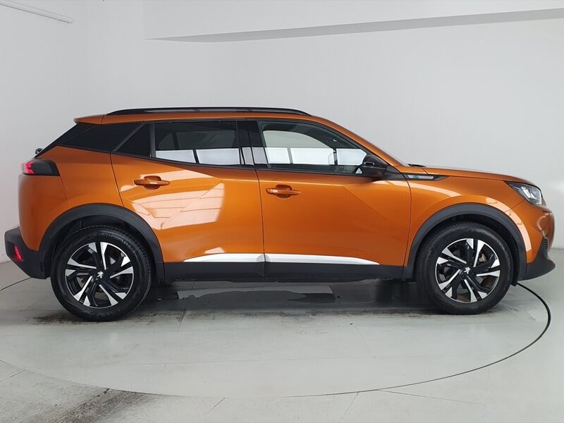More views of Peugeot 2008