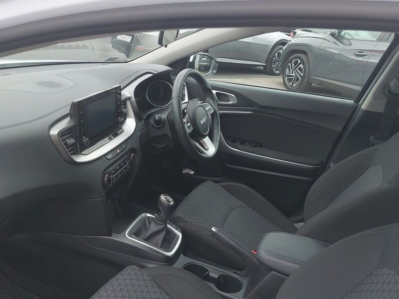 More views of Kia Ceed