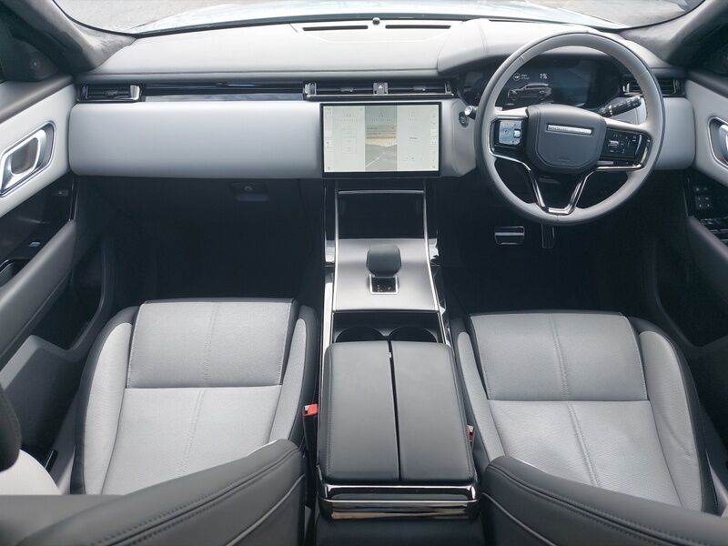 More views of Land Rover Range Rover Velar