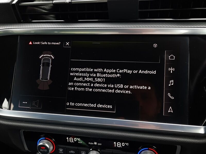 More views of Audi Q3