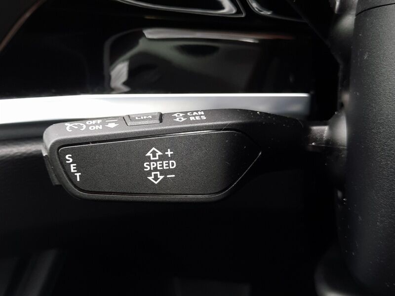 More views of Audi Q3