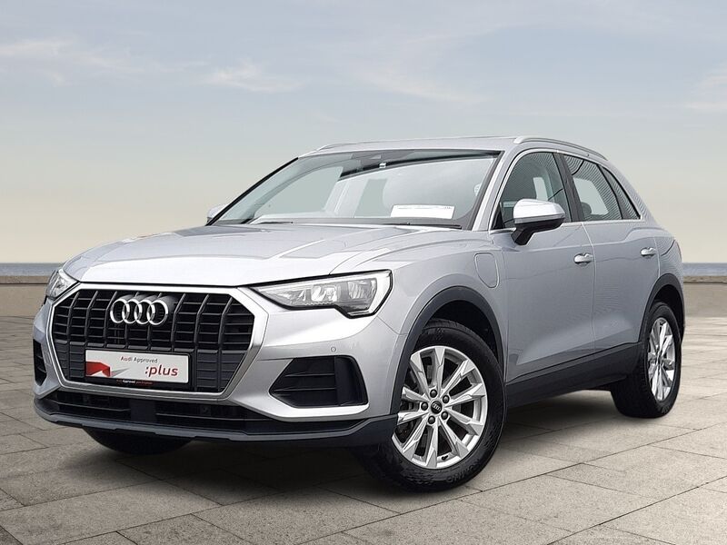 More views of Audi Q3