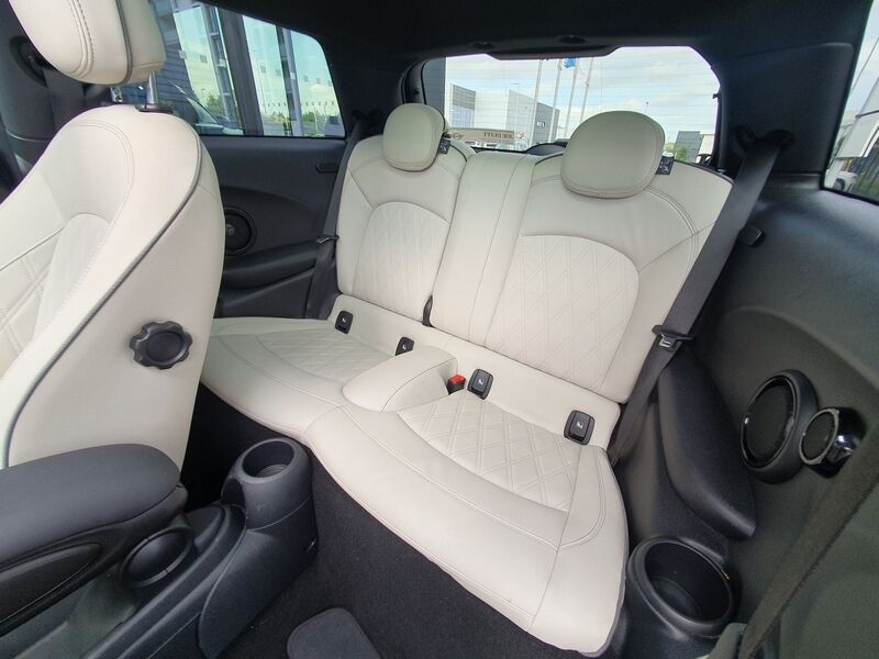 More views of Mini Cooper