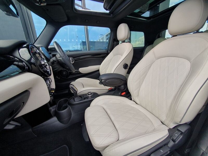 More views of Mini Cooper