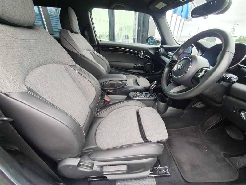 More views of Mini Cooper