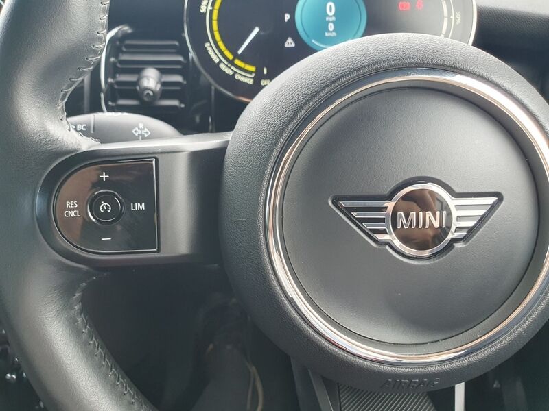 More views of Mini Cooper