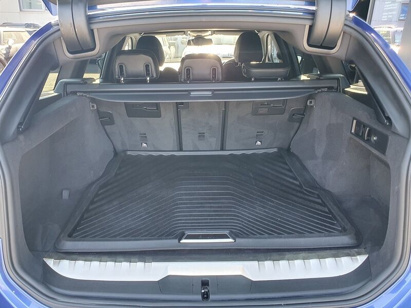 More views of BMW 3-Series