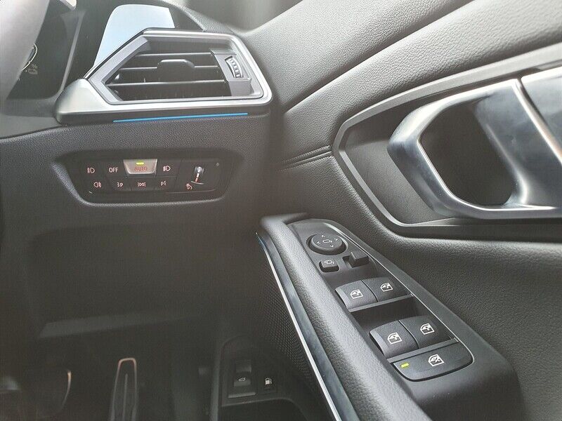 More views of BMW 3-Series