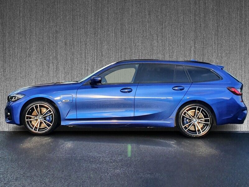 More views of BMW 3-Series
