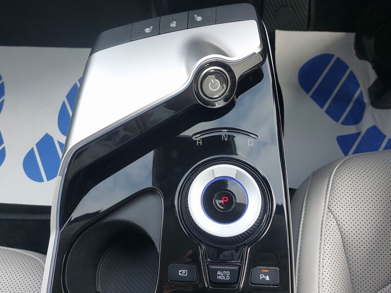 More views of Kia EV6
