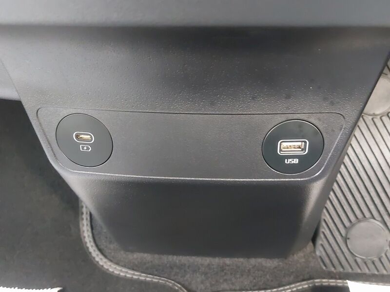 More views of Kia EV6