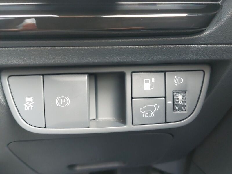 More views of Kia EV6