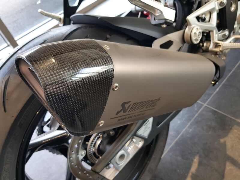 More views of BMW S 1000