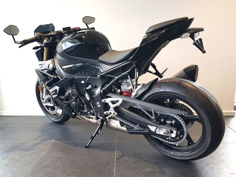 More views of BMW S 1000