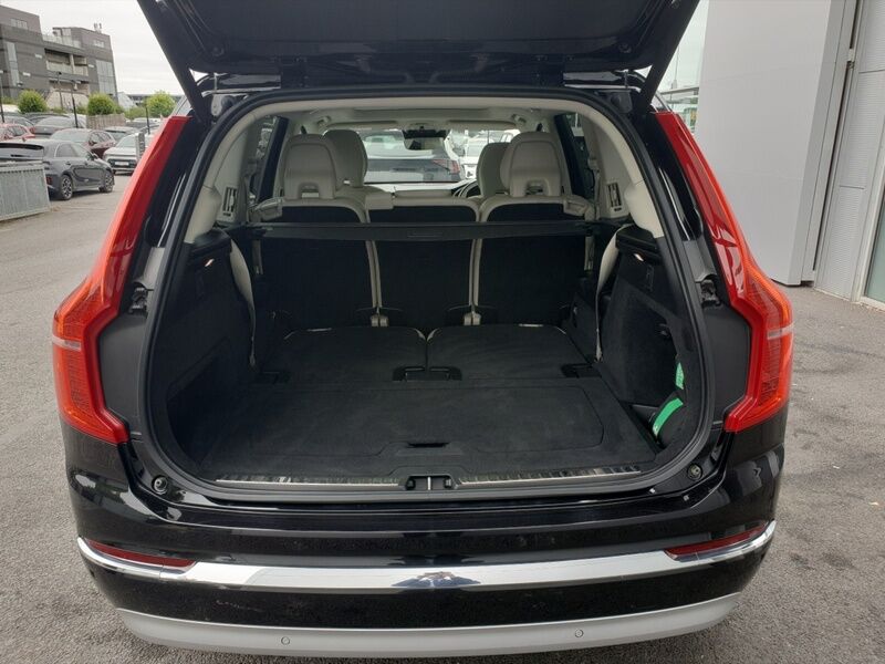 More views of Volvo XC90