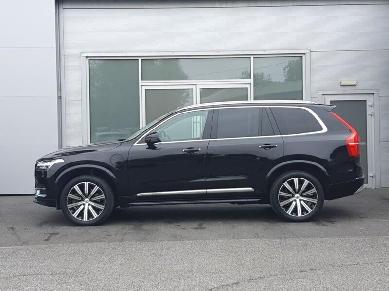 More views of Volvo XC90