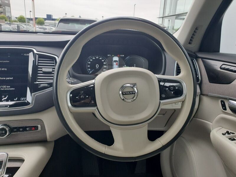 More views of Volvo XC90