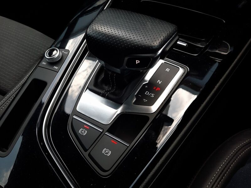More views of Audi A4