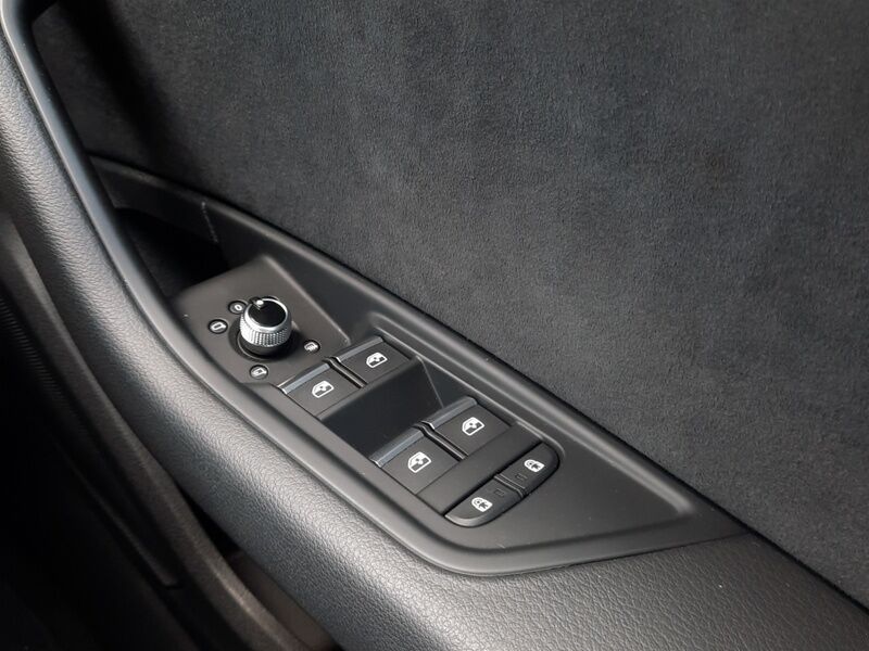 More views of Audi A4