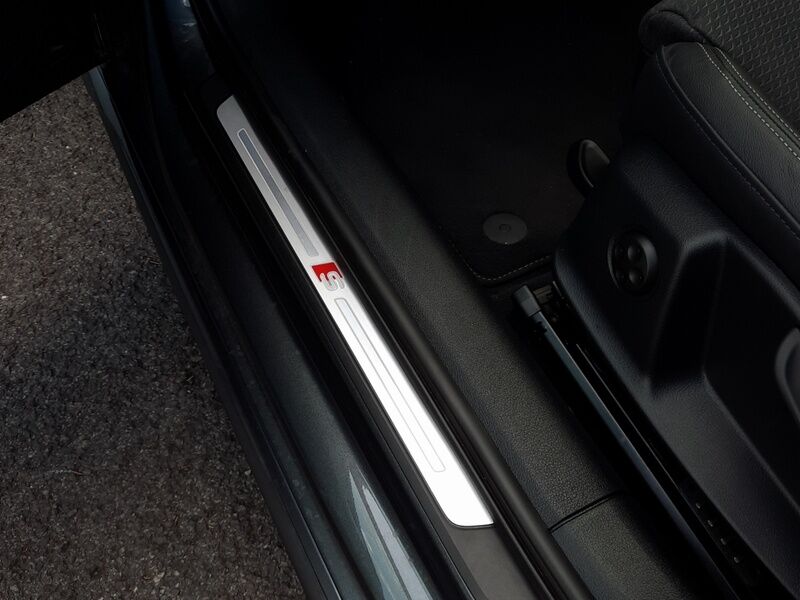 More views of Audi A4