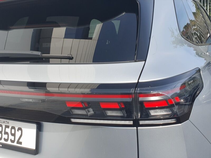More views of Volkswagen Tiguan