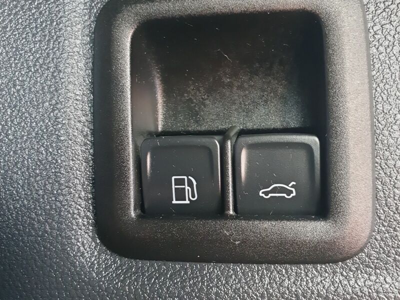 More views of Volkswagen Tiguan