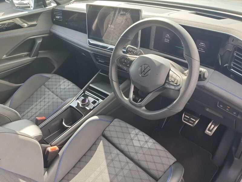 More views of Volkswagen Tiguan