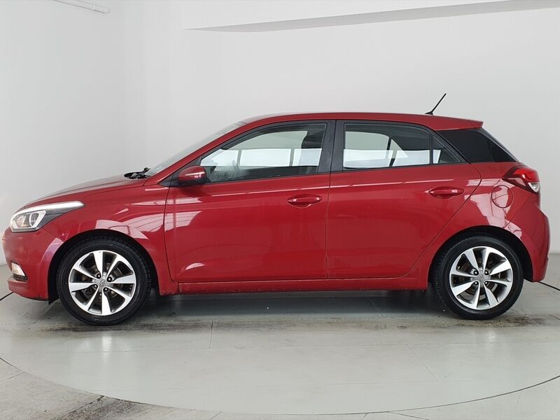 More views of Hyundai i20