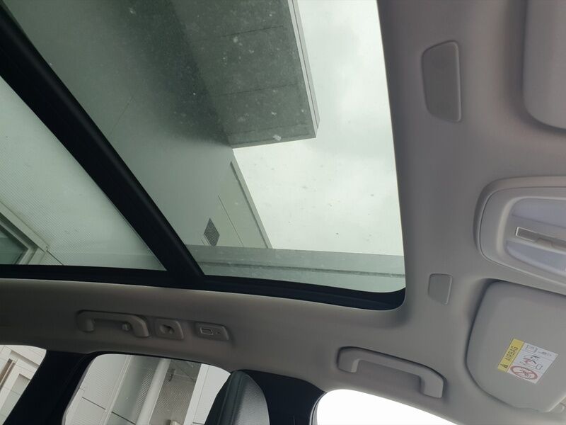 More views of Volvo XC60