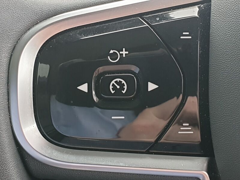 More views of Volvo XC60