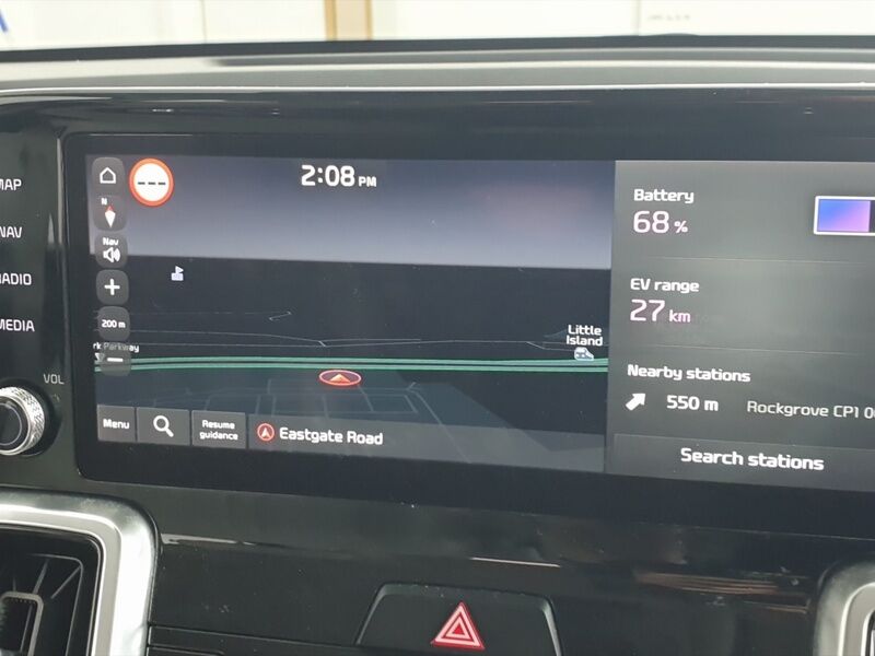 More views of Kia Sorento