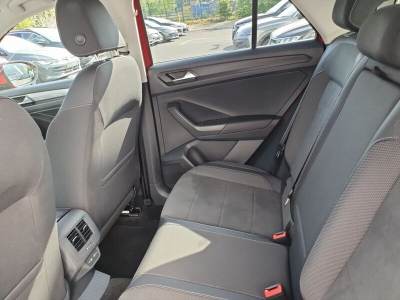 More views of Volkswagen T-Roc
