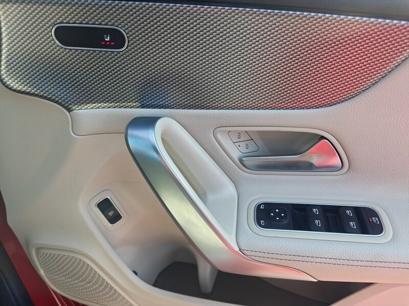 More views of Mercedes-Benz CLA