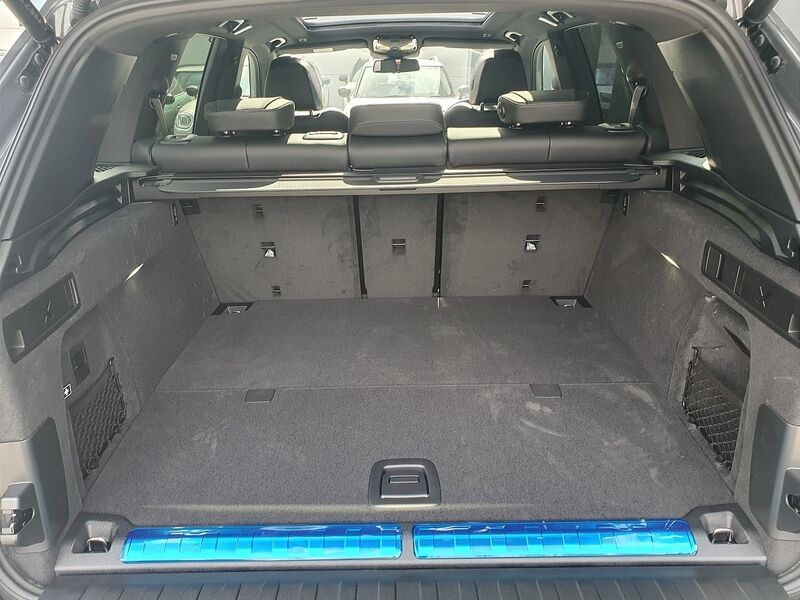 More views of BMW X5