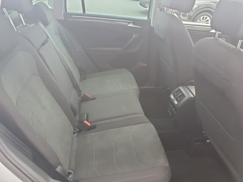 More views of Volkswagen Tiguan