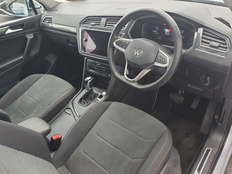 More views of Volkswagen Tiguan