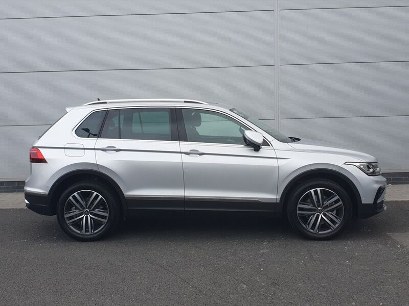 More views of Volkswagen Tiguan