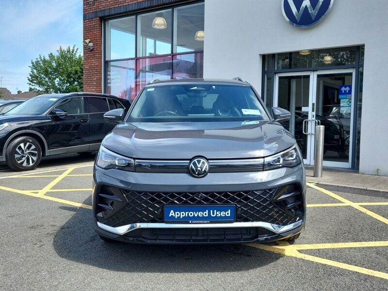 More views of Volkswagen Tiguan