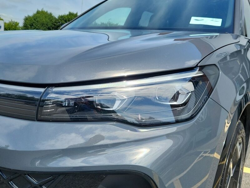 More views of Volkswagen Tiguan