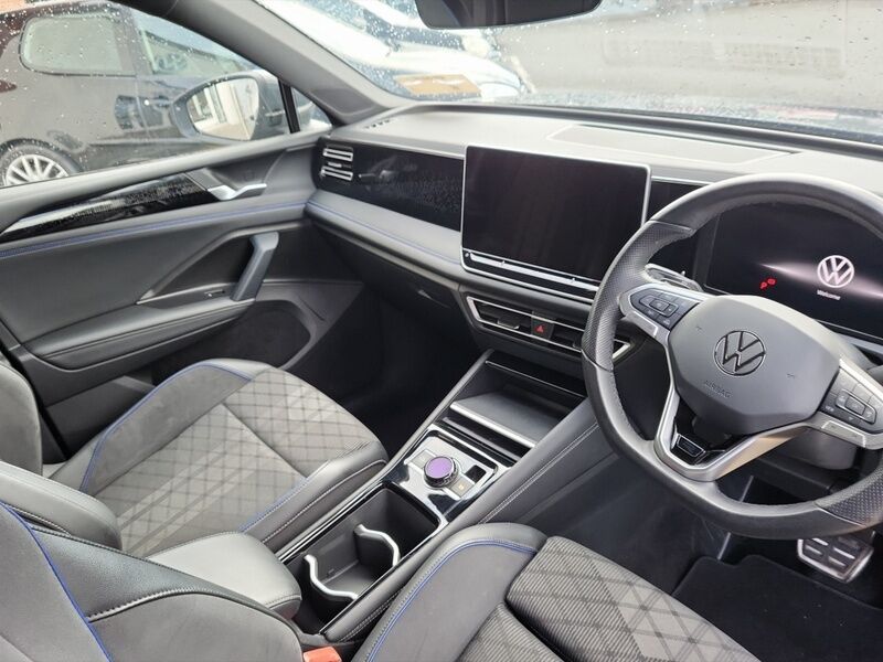 More views of Volkswagen Tiguan